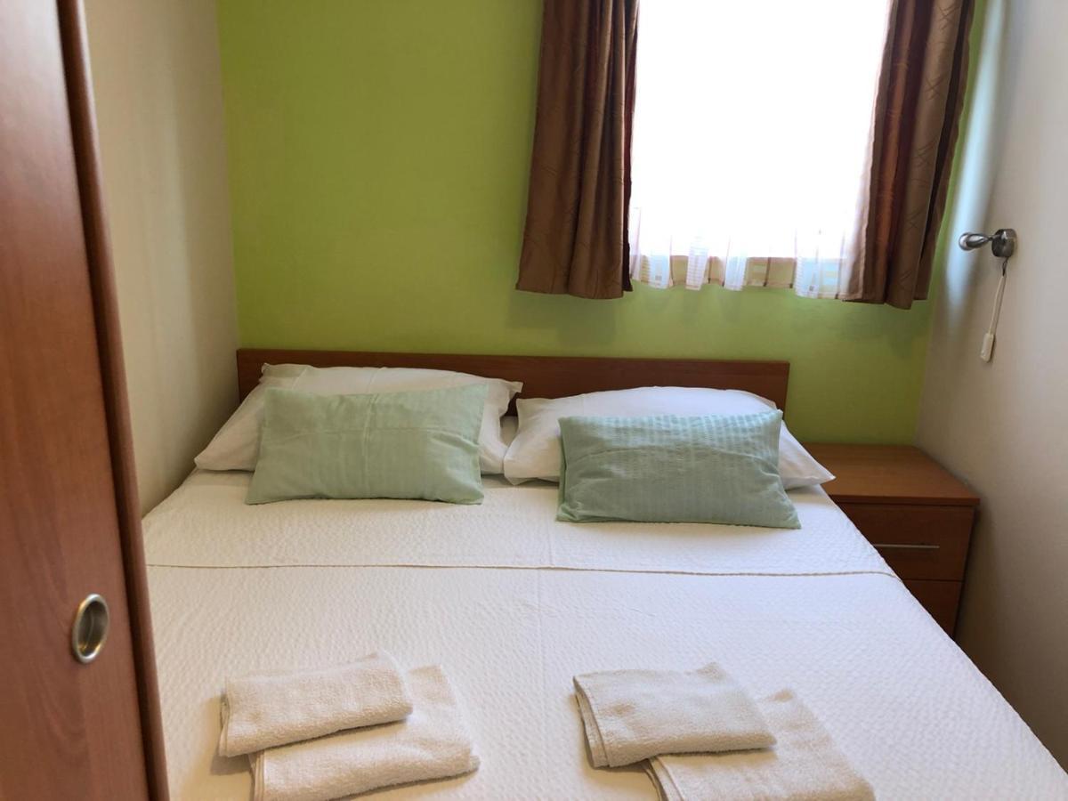 Resetar Apartman